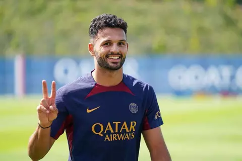 مهاجم باريس سان جيرمان مرشح للرحيل في الصيف